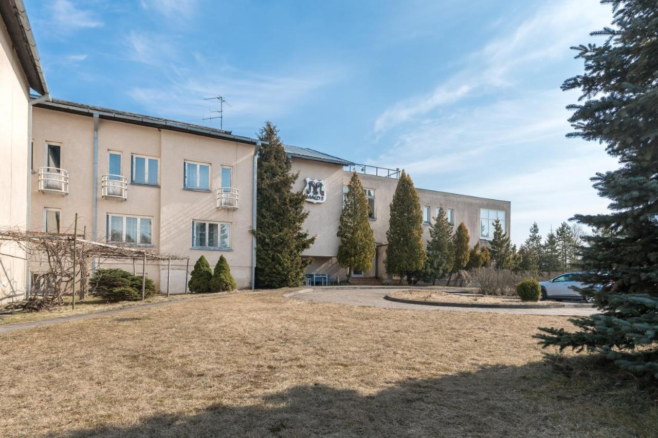 Maldis Motel Madziunai Eksteriør billede